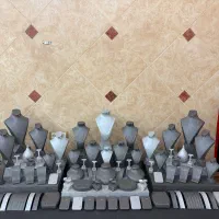 ویترین طلا /مانکن طلا /دکور طلا /کار ماده|فروشگاه و مغازه|ورامین, شهرک ولیعصر|دیوار