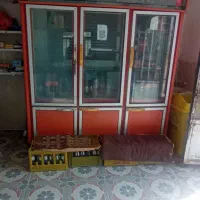 یخچال سه دره درحد  تخفیف پای معامله داده میشود