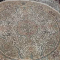 فرش  گرد دست بافت نامی