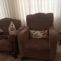 مبل 8نفره همراه کوسن و میز جلو مبلی