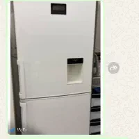 یک عدد یخچال فریزر اسنوا ۳۲ فوت تمیز