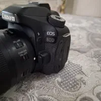 کنون ۸۰ d همراه لنز ۱۸ ۱۳۵