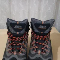 کفش کوهنوردی