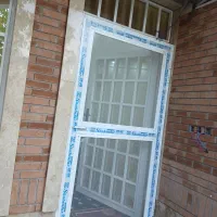 ساخت وتعمیرات انواع درب وپنجره تک جداره آلومینیوم|مصالح و تجهیزات ساختمان|سیرجان, |دیوار