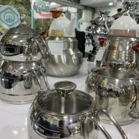 کتری قوری استیل کف چدن|قوری، کتری، قهوه‌ساز دستی|صحنه, |دیوار
