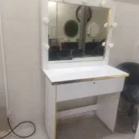 میز میکاپ|بوفه، ویترین، کنسول|بروجرد, |دیوار