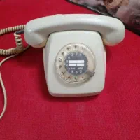 تلفن قدیمی آلمانی کاملا سالم و نو