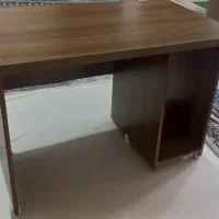 میز کامپیوتر(تحریر)