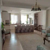 110-متر-خطی-رو-به-آفتاب-گل-طبقات-در-جنوب-فلکه-اول