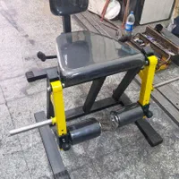 دستگاه جلو پا نشسته وزنه آزاد|تجهیزات ورزشی|شیراز, شهرک صنعتی شیراز|دیوار