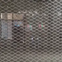 مغازه 30 متر نرسیده به چهارراه ابوطالب