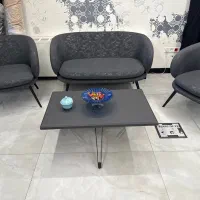 مبل ۴ نفره و میز مدرن اداری بشدت تمیز و نو