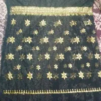 جلویل خوسی|لباس|میناب, |دیوار