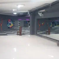 اجاره سانس باشگاه|اجارهٔ کوتاهمدت دفتر کار و فضای آموزشی|اصفهان, بهارستان|دیوار