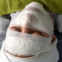 پاکسازی پوست حرفه ای خانم و اقایون در کلینیک|خدمات آرایشگری و زیبایی|اراک, |دیوار