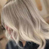 رنگ ولایت کار حرفه ای خانم درصدی نیازمندیم .