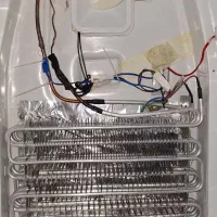 تعمیر و شارژ تخصصی گاز یخچال فقط در منزل شما