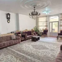 فروش-منزل-ویلایی-مناسب-سه-خانواده