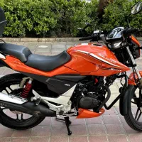 هیرو تریلر نارنجی