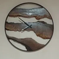 ساعت چوب گردو