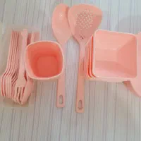 ظروف ۵۰پارچه مسافرتی ۶نفره|ظروف نگهدارنده، پلاستیکی، یک‌بارمصرف|اسفراین, |دیوار