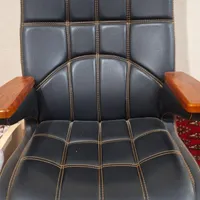 صندلی چرخدار مدیریتی