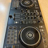 دستگاه دیجی / dj / دی جی