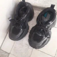 کفش کتونی بلنسیاگا