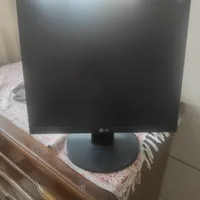مانیتور ۱۷ LG