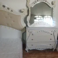 سرویس خواب دو نفره کاملا نو و تمیز همراه تشک|تخت و سرویس خواب|خرم‌آباد, |دیوار