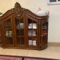ویترین چوبی.    بدون کنسول