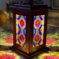 فانوس دست ساز چوبی