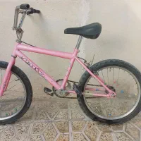 دوچرخه ۲۰ دخترانه درحد نو