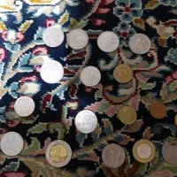 چند تا سکه خارجی قدیمی با ارزش