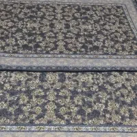 فرش فرشینه طلایی پادری گل برجسته