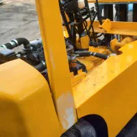 تعمیرات ونگهداری ماشین آلات و لیفتراک وسرویس