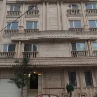 ۸۱ متری / فول/ بریانک /چسب مترو