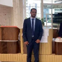 لابی من جوان و متاهل نیازمندیم