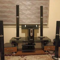 میز تلویزیون به همراه باند مارک سونیا