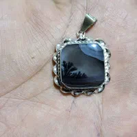 گردن آویز نقره با سنگ شجر