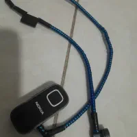 دوعدد هدفون