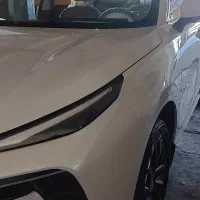 لاماری ایما ۴۰۳ سفید صدفی ۱۴۰۳