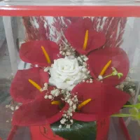گل مصنوعی