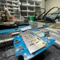 فروش،خرید،معاوضه انواع گوشی اوراقی شکسته یا سوخته