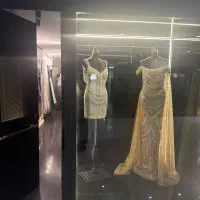 فروشنده لباس مجلسی زنانه