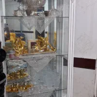 ویترین سالم ودرحدنو سفید  کاملا سالم ۵تومان