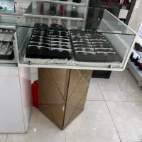 ویترین مناسب همه ی مشاغل (اینه کاری شده)|فروشگاه و مغازه|اهواز, شهرک دانشگاه|دیوار