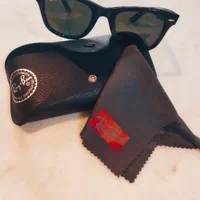 عینک آفتابی rayban wayfarer اورجینال ایتالیا