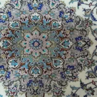 فرش دستبافت گل ابریشم طرح تقدیسی|فرش|کاشان, ملاصدرا|دیوار