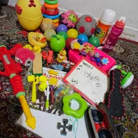 بیش از ۴۰ تیکه اسباب بازی